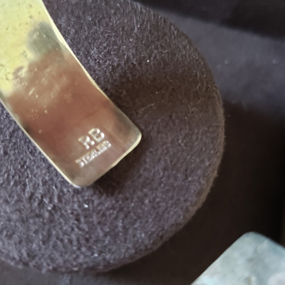 Vintage Navajo Sterling cuff by Richard Begay - Picture 3 of 4